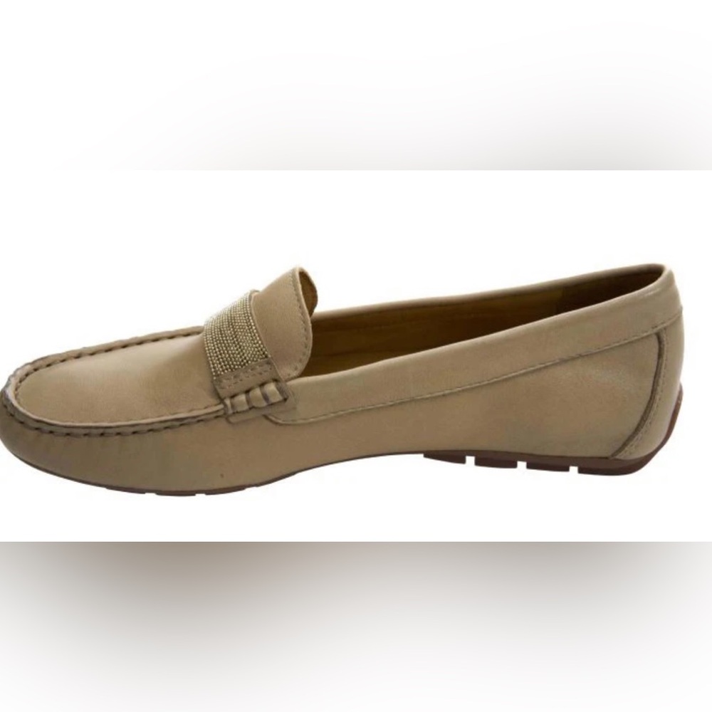 Vaneli Cream Loafers with Metallic Strap Size 7 Medium.Excellent Condition. - Picture 8 of 11